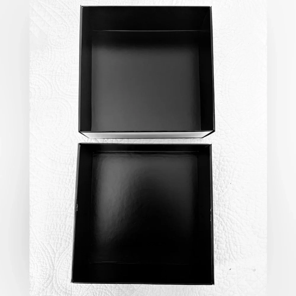 CHANEL Classic White Gift Box❣️ - Picture 4 of 4